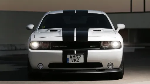 Dodge Challenger 6.4L SRT