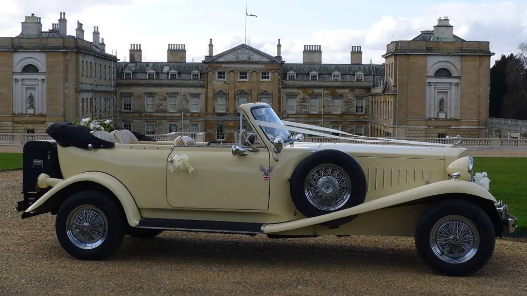 Beauford Convertible