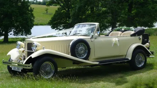 Beauford Convertible