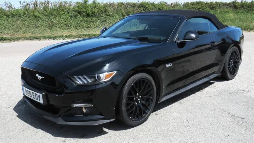 Ford Mustang 5.0L V8 GT Convertible