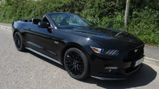 Ford Mustang 5.0L V8 GT Convertible