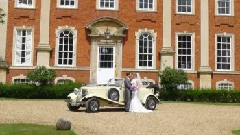 Beauford Convertible