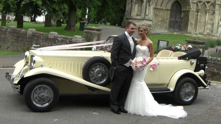 Beauford Convertible