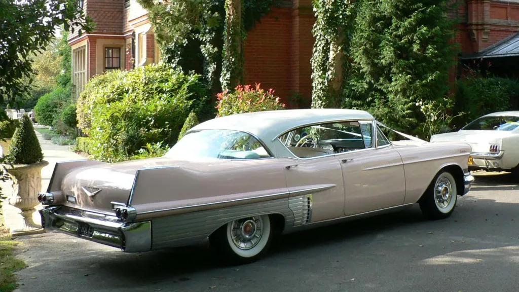 Cadillac Fleetwood Series 60 Special V8