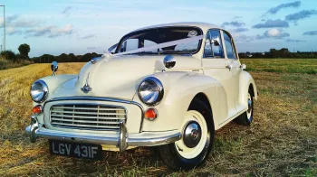 Morris Minor Saloon