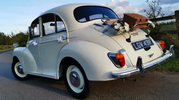 Morris Minor Saloon