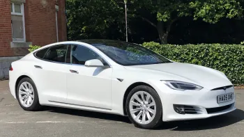 Tesla 'S'