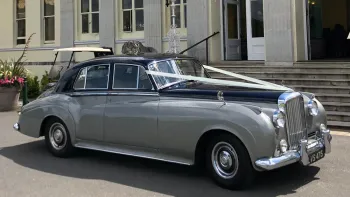 Bentley S2