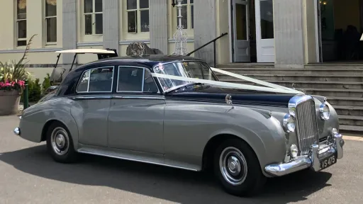 Bentley S2