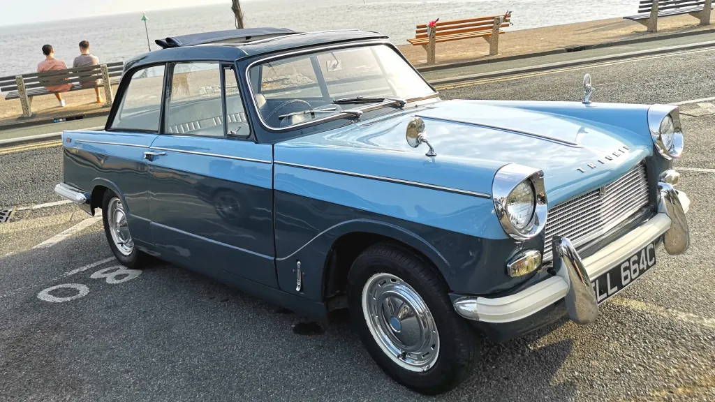 Triumph Herald 12/50 Saloon