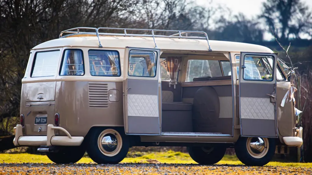 Side View with opened double doors showing a very large rear entrance