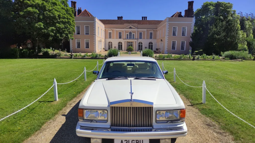 Rolls-Royce Silver Spirit