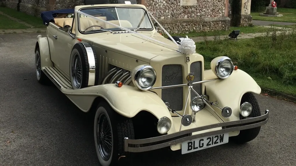 Beauford Convertible