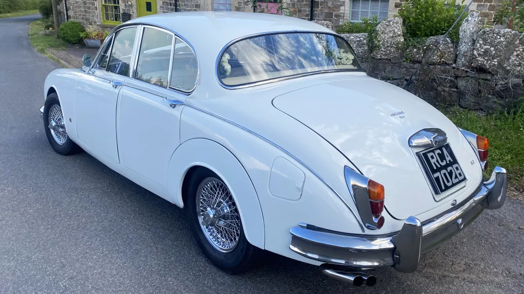Jaguar MK II 3.8 Litre