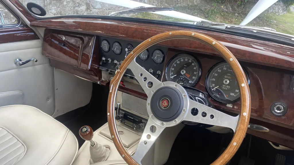 Jaguar MK II 3.8 Litre