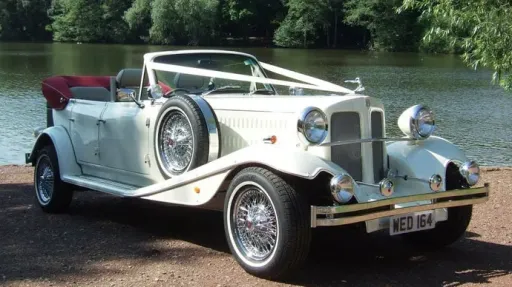 Beauford Convertible