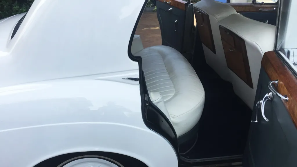 Rolls-Royce Silver Cloud II