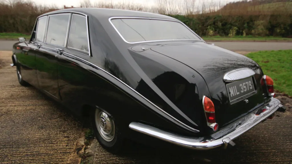 Daimler DS420 Limousine