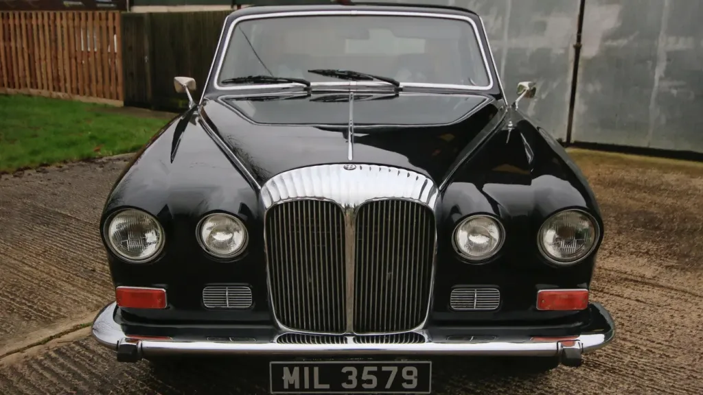 Daimler DS420 Limousine