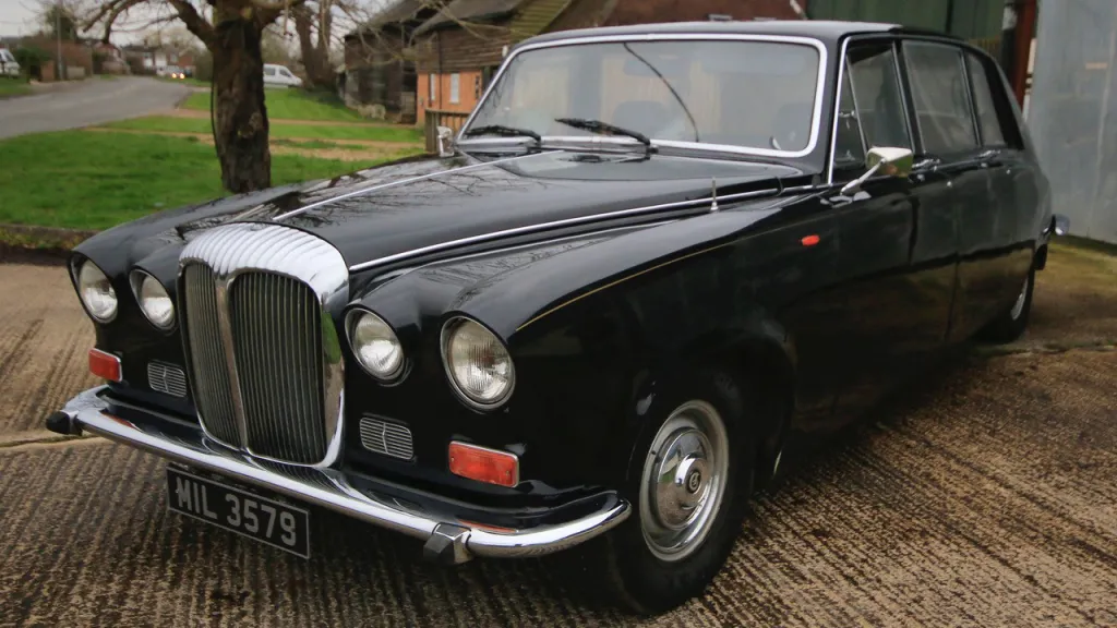 Daimler DS420 Limousine