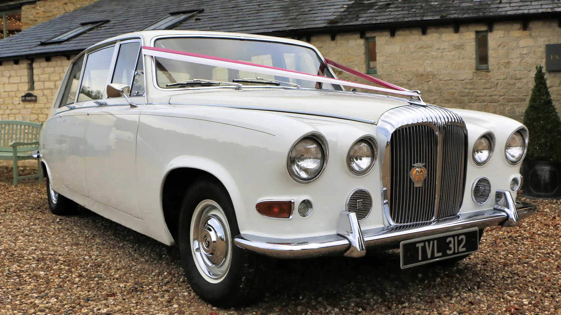 Daimloer DS420 Limousine
