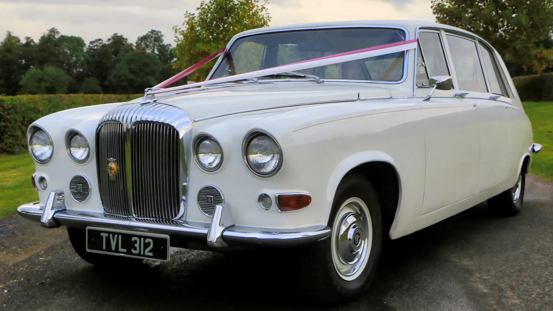 Daimloer DS420 Limousine