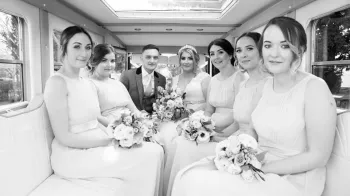 Asquith Mascot Wedding Bus