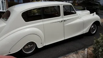 7-seater classic limousine
