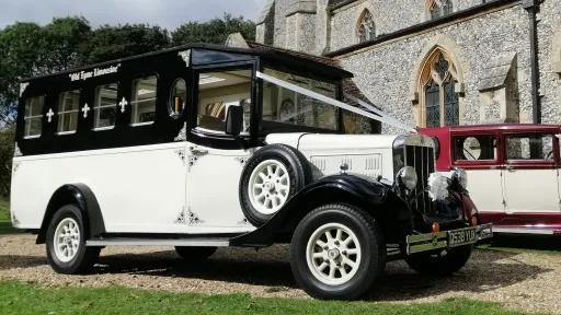 Asquith Mascot Wedding Bus