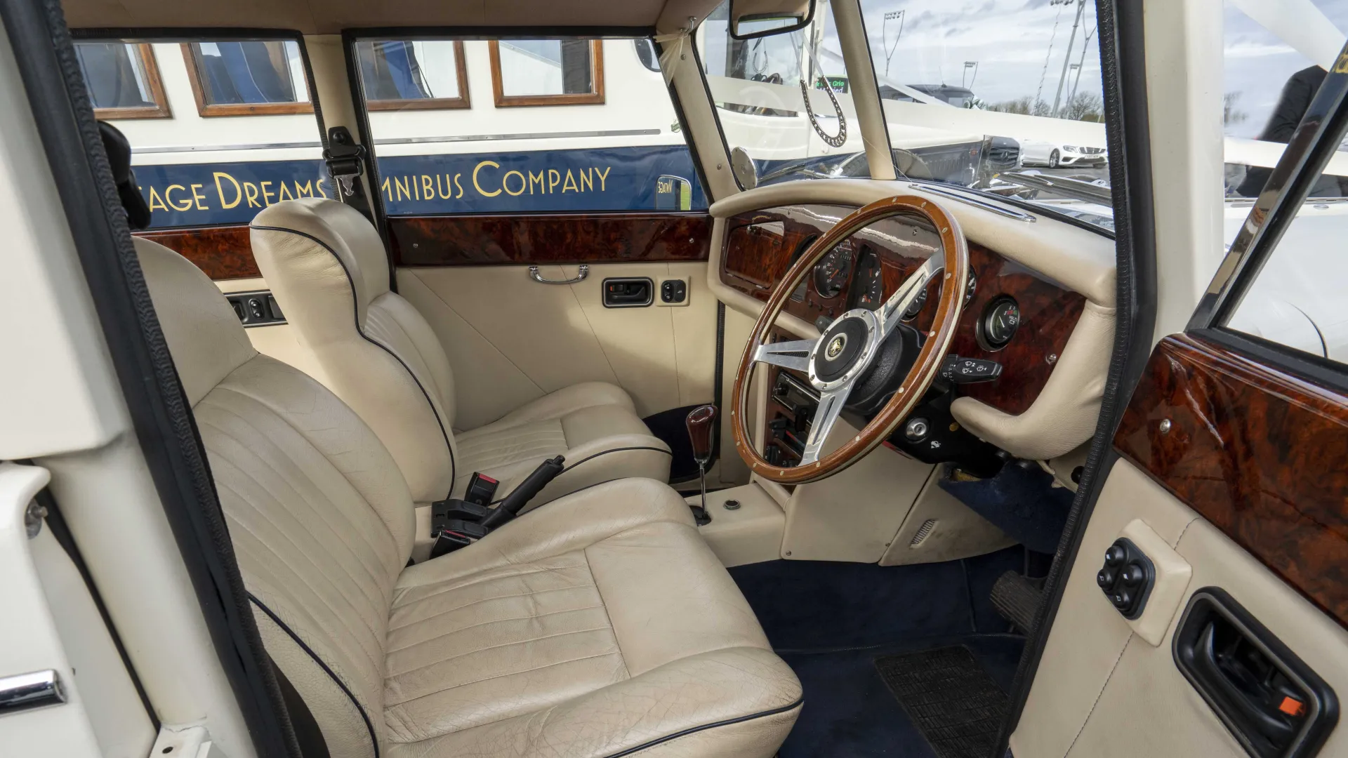 Vintage Royale Windsor Convertible Wedding Car Hire near Colchester