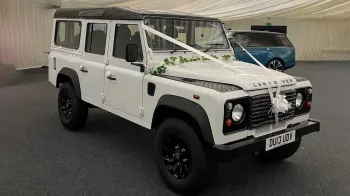 Land Rover Defender 110