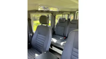Land Rover Defender 110