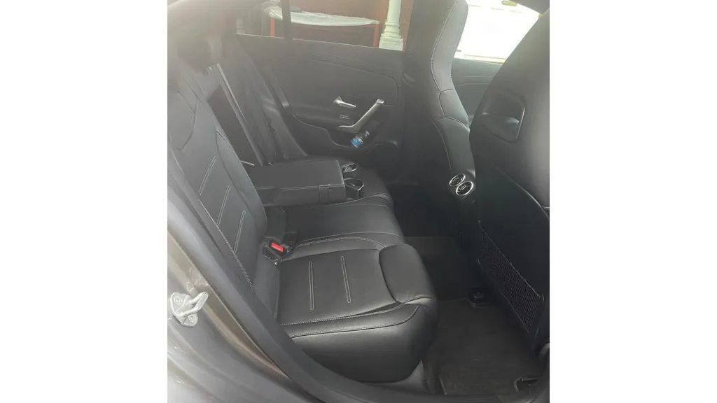 Mercedes CLA 200