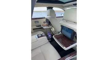 White rolls-Royce