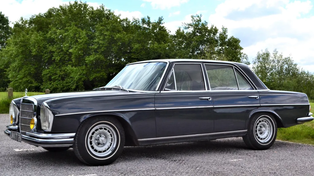Mercedes-Benz 280SE 3.5L