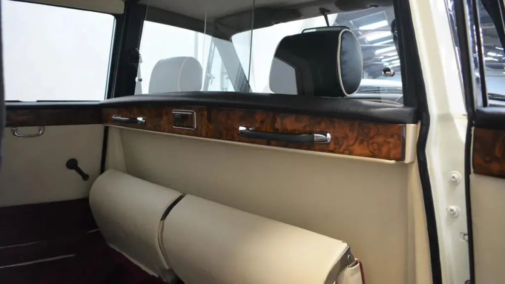 Convertible Classic Limousine