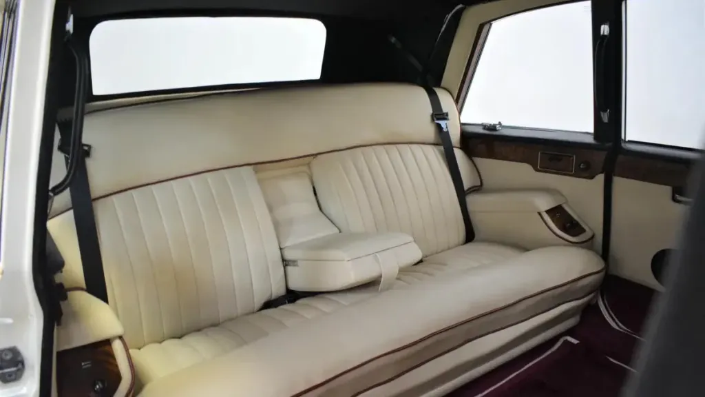 Convertible Classic Limousine
