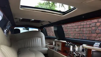 Lincoln Town Stretched Limousine