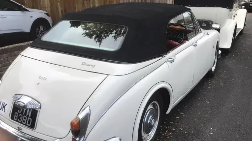 Daimler 250 V8 Convertible