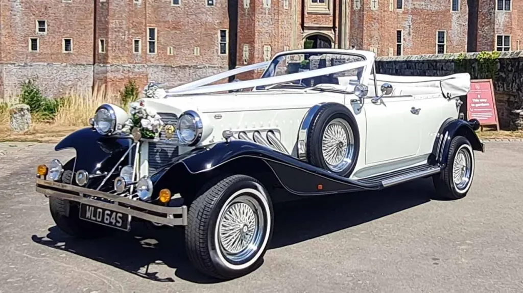 Beauford Convertible