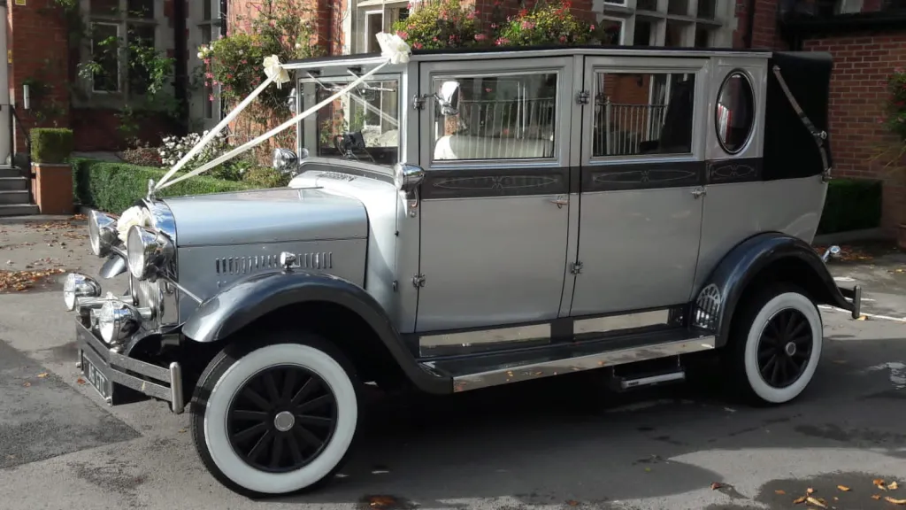 Vintage Imperial Wedding Car
