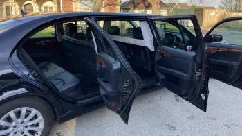 Mercedes-Benz E220 Stretched Limousine