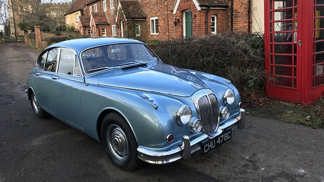 Daimler 250 V8