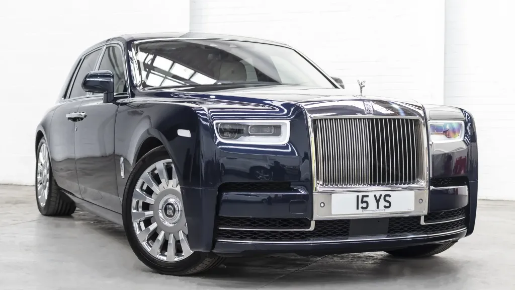 Rolls-Royce Phantom 8