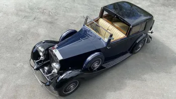 Aerial view of Rolls-Royce Sedanca de Ville showing the front seats in cream leather