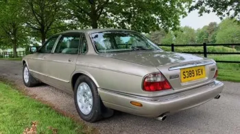 Jaguar XJ Sovereign LWB rear view photo