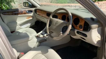 Jaguar XJ Sovereign LWB