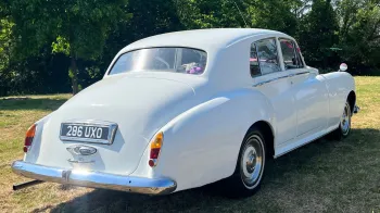 Right side rear view of White Rolls-Royce Silver Cloud II