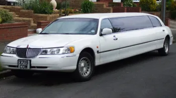 Lincoln USA 30ft Stretched Limousine