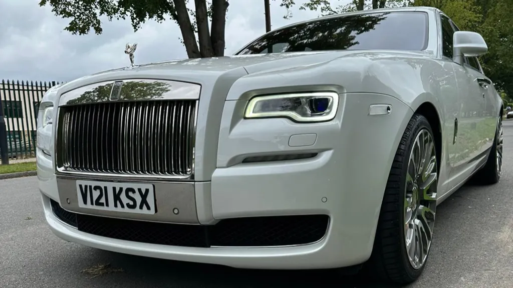 RR Wedding Car
